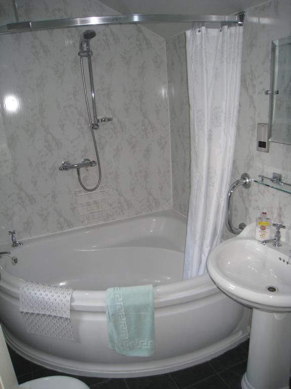 Rosebud Cottage Guest House Хоэрт Экстерьер фото